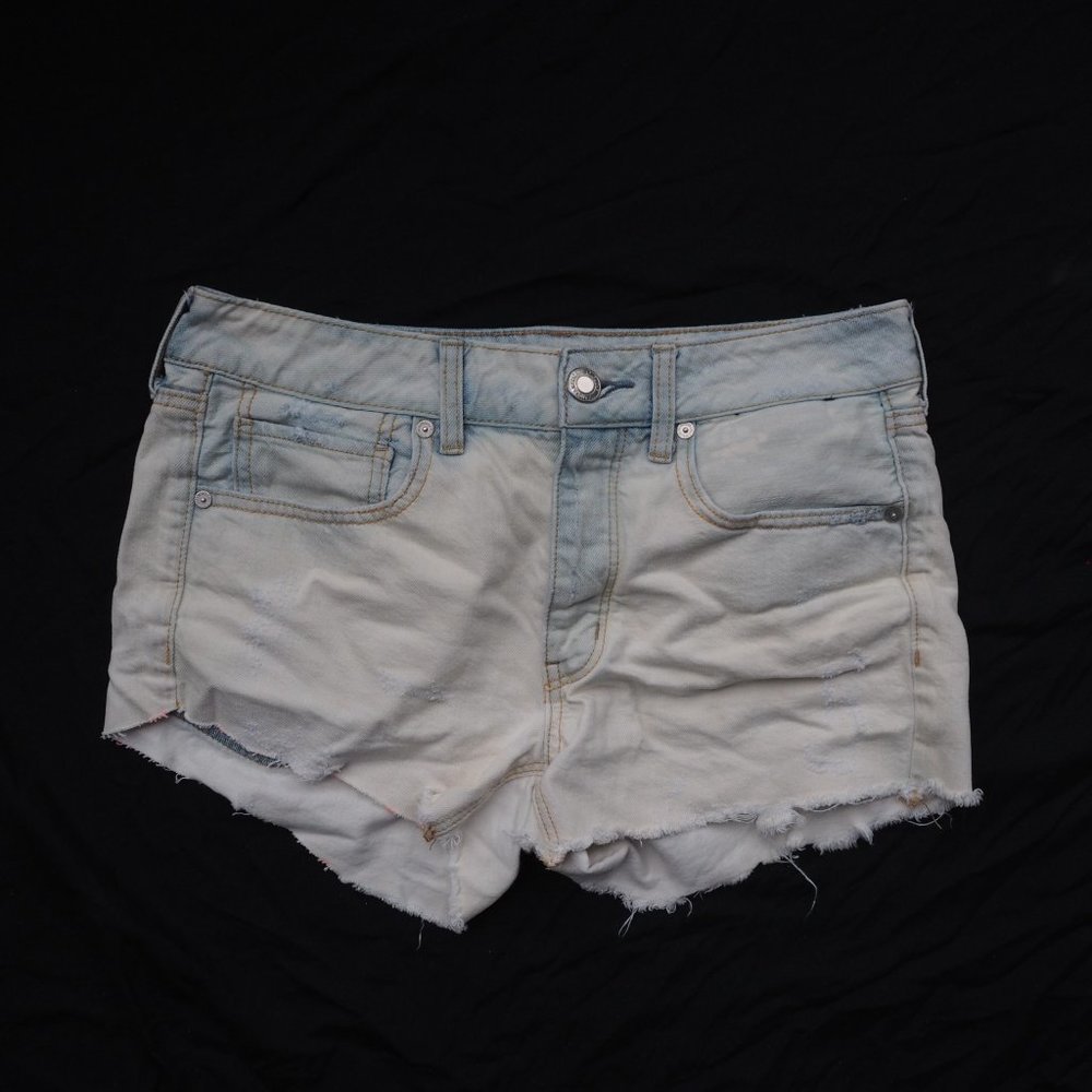 Buttoned Tomgirl Denim Cutoff Shorts